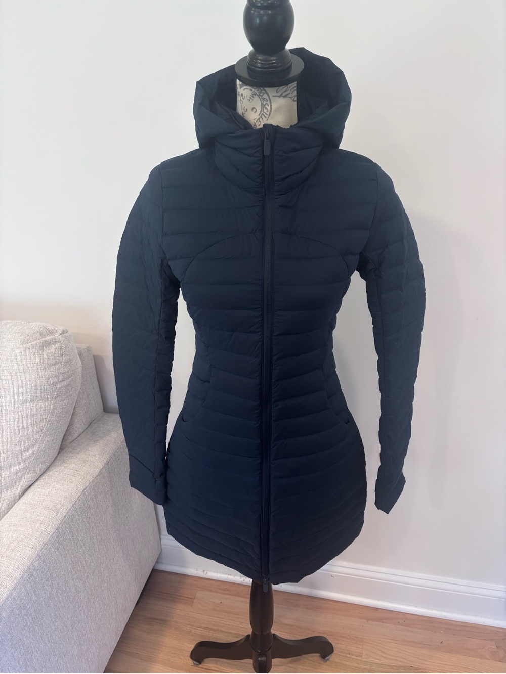 Lululemon Pack It Down Long Jacket in true navy size 4 - Picture 3 of 12